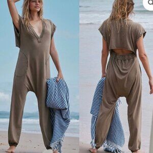 FP Movement Hot Shot V-Neck One-Piece Size Medium